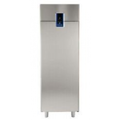 Холодильный шкаф Electrolux ESP71FR 727247
